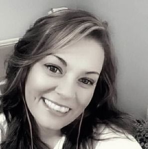 Meet your Posher, Vickie